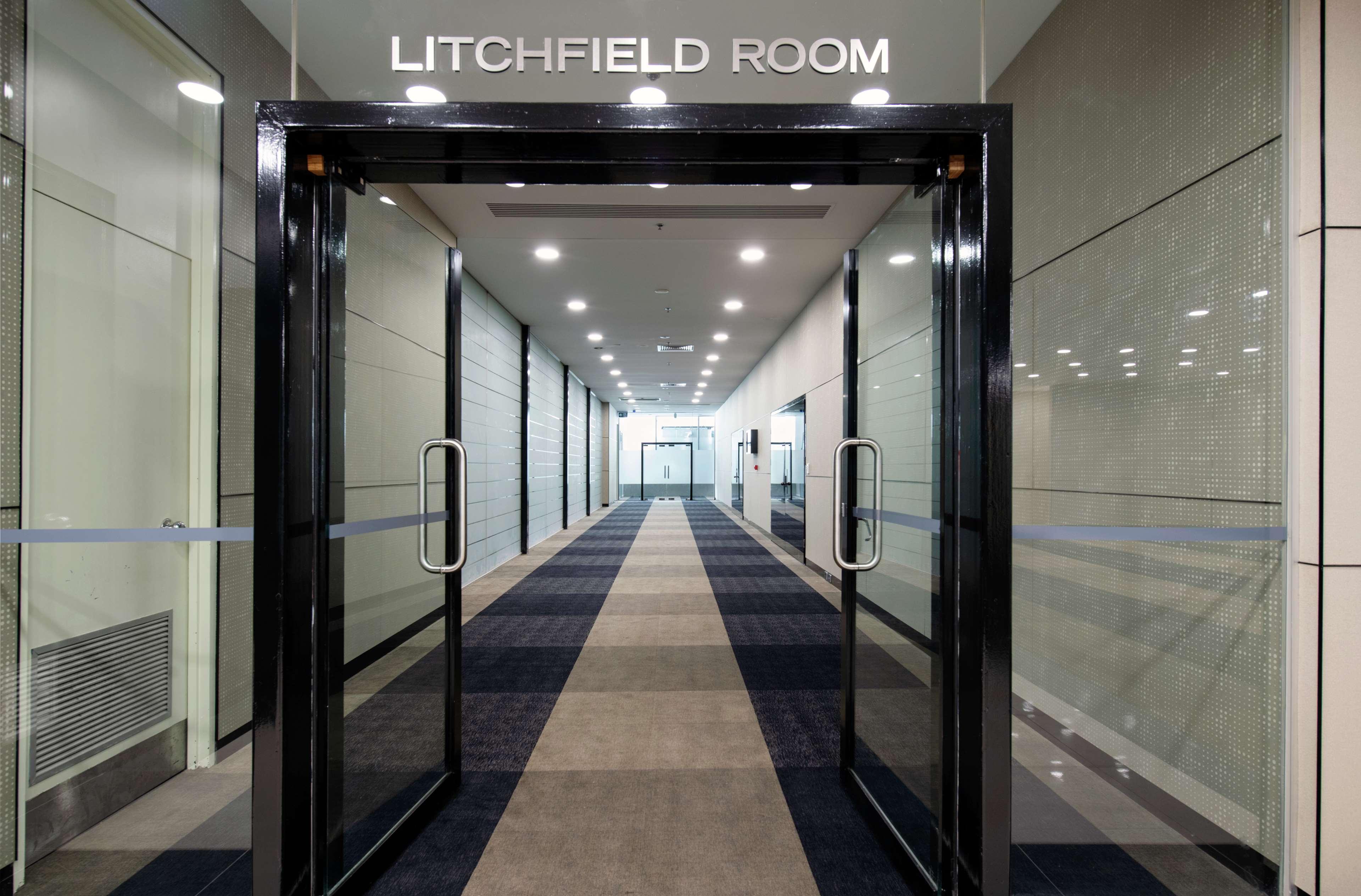 Hilton Garden Inn Дарвин Экстерьер фото